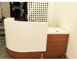 Thanh lý quầy L vàng trắng